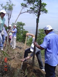 2007 5.27 鳳凰山公益植樹(shù)活動(dòng)